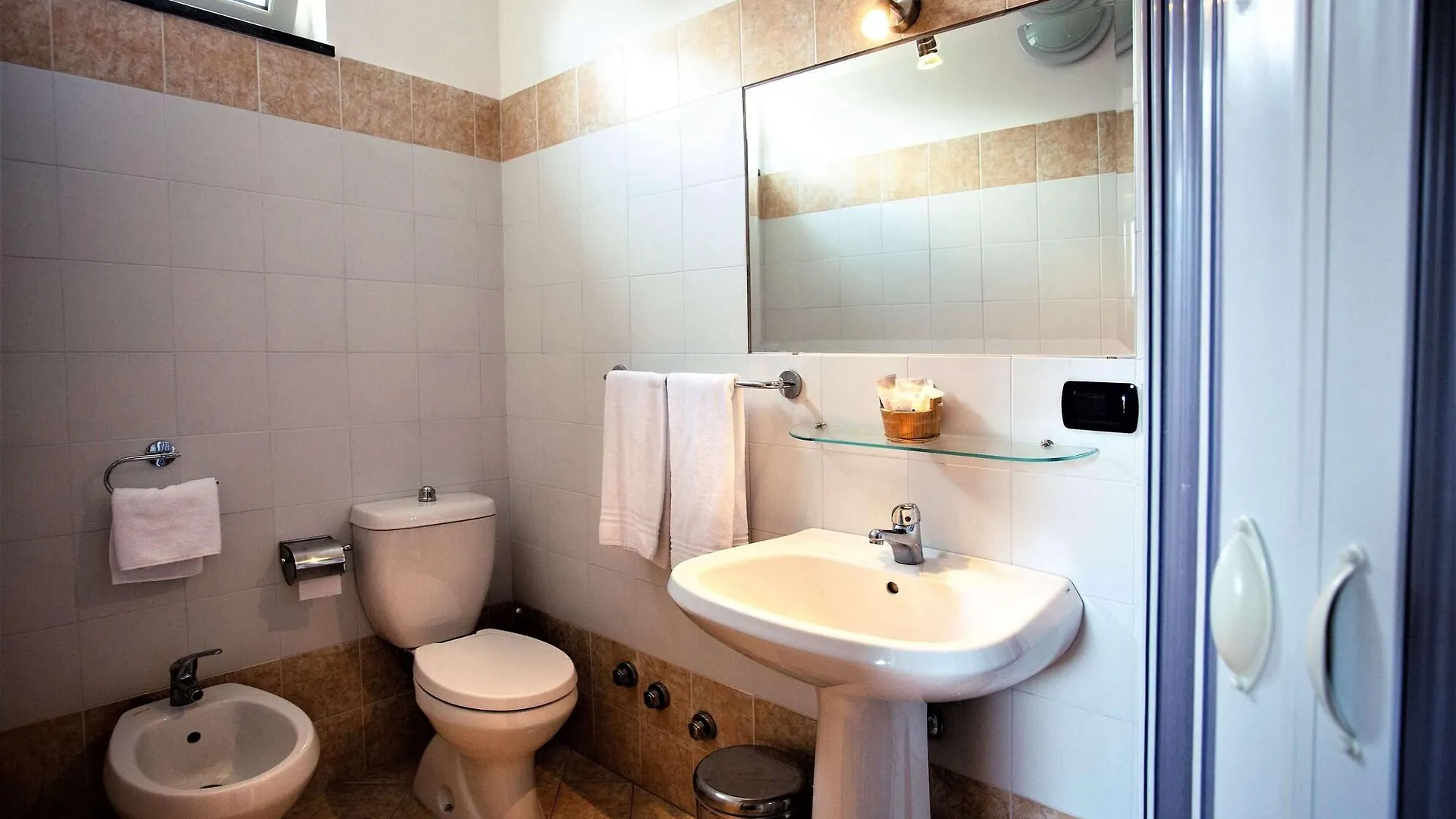 Hotel Marabel Сант-Алессио-Сикуло 3*,  Италия
